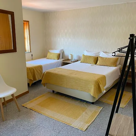 Enjoy Viana - בית הארחה