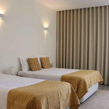 Enjoy Viana - בית הארחה