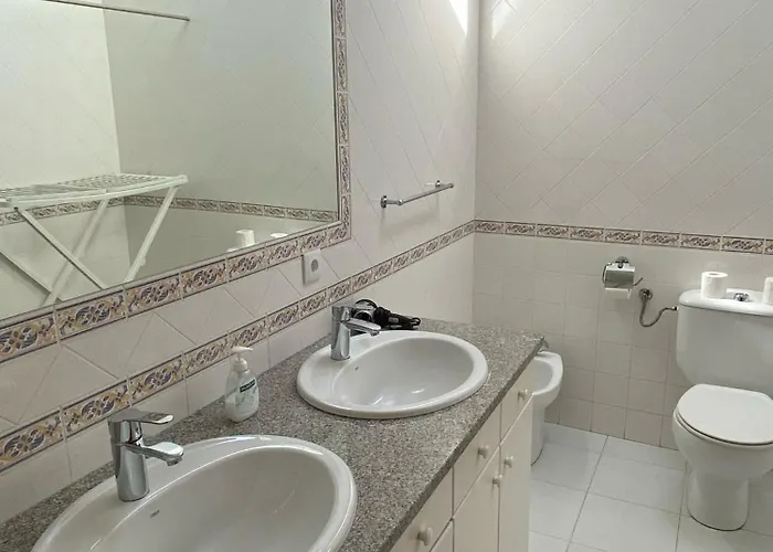 Enjoy Viana - Guest house