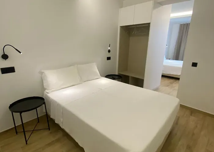 Enjoy Viana - Pensión 3*